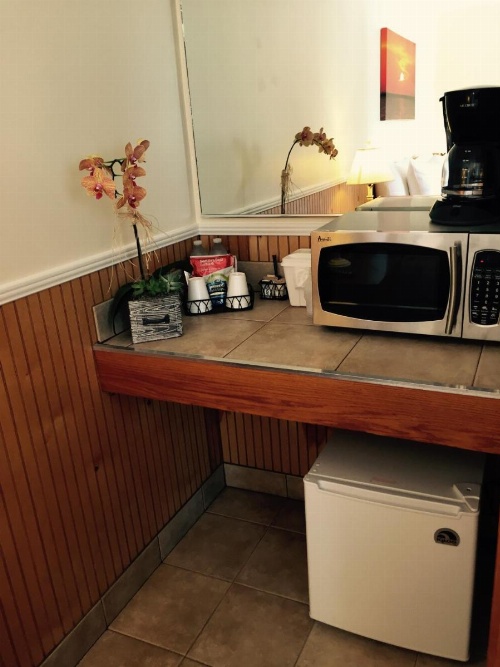 Southwinds Motel image 25